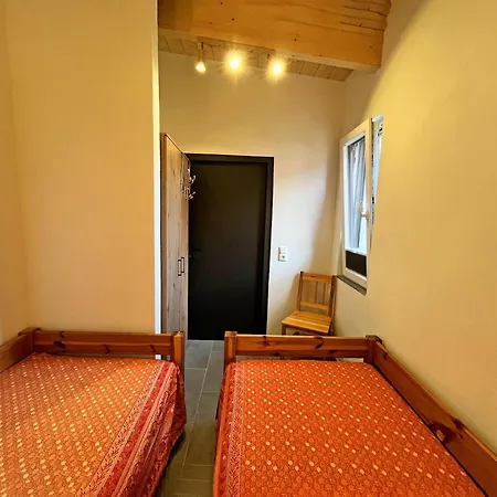 Nyaraló In For 4 Personen *