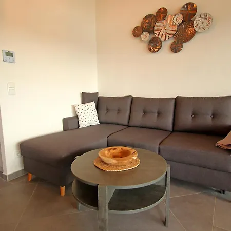 Holiday Apartment With Private Lake Access And Jetty Appartement Klein Labenz