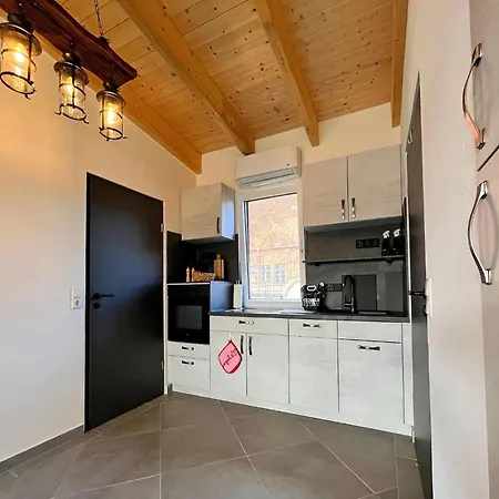 Holiday Apartment With Private Lake Access And Jetty Klein Labenz